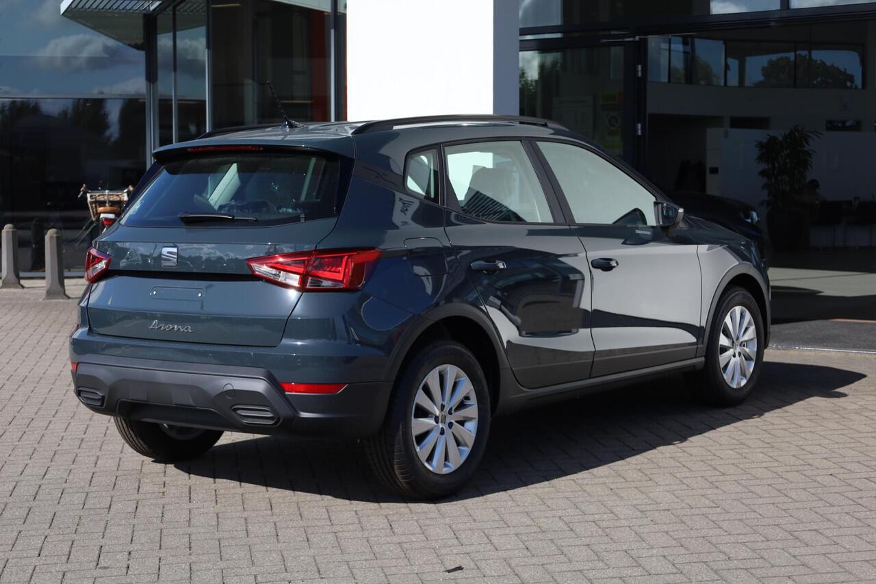 Seat Arona 1.0 EcoTSI Reference 95PK / 70kW Apple Carplay & Android Auto, cruise control, airconditioning, volledig digitaal instrumentenpaneel (Virtual Cockpit), verkeerstekenherkenning, parkeersensoren achter, 16'' LMV 'Design'