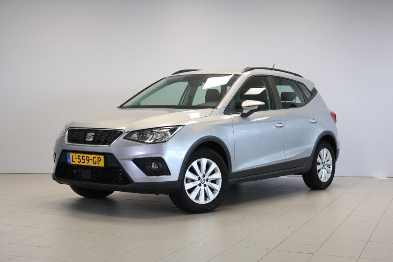 Seat Arona 1.0 TSI Style - Parkeersensoren voor+achter - CruiseControl