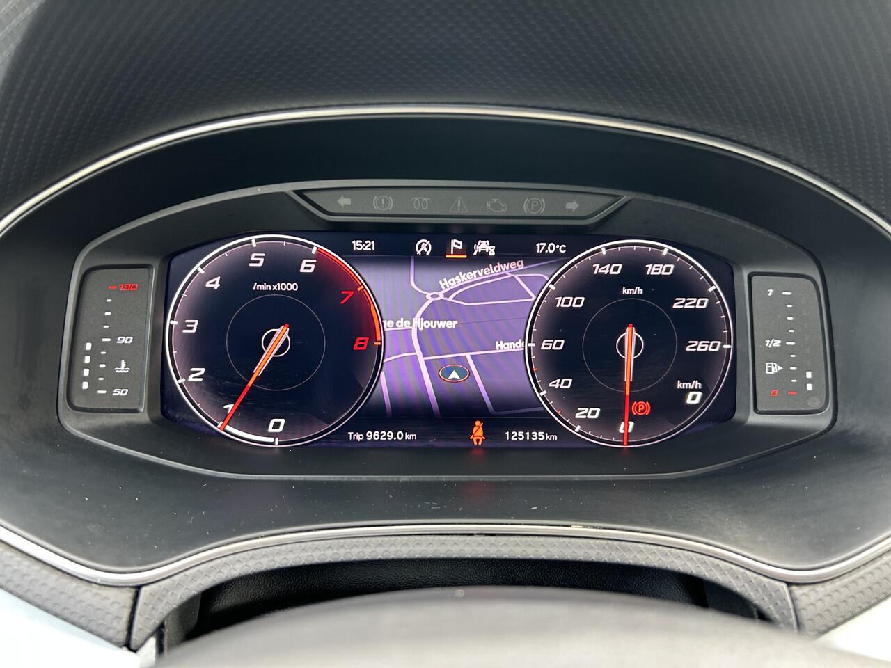 Seat Arona 1.0 TSI Style Business Intense Digitaal display / Stoel verwarming / Navi / Carplay / Clima