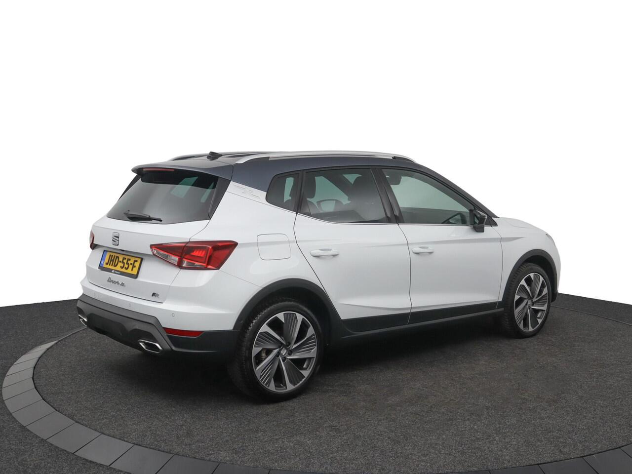 Seat Arona 1.0 EcoTSI FR Anniversary | Climate Control | Stoelverwarming | Parkeercamera | Navigatie