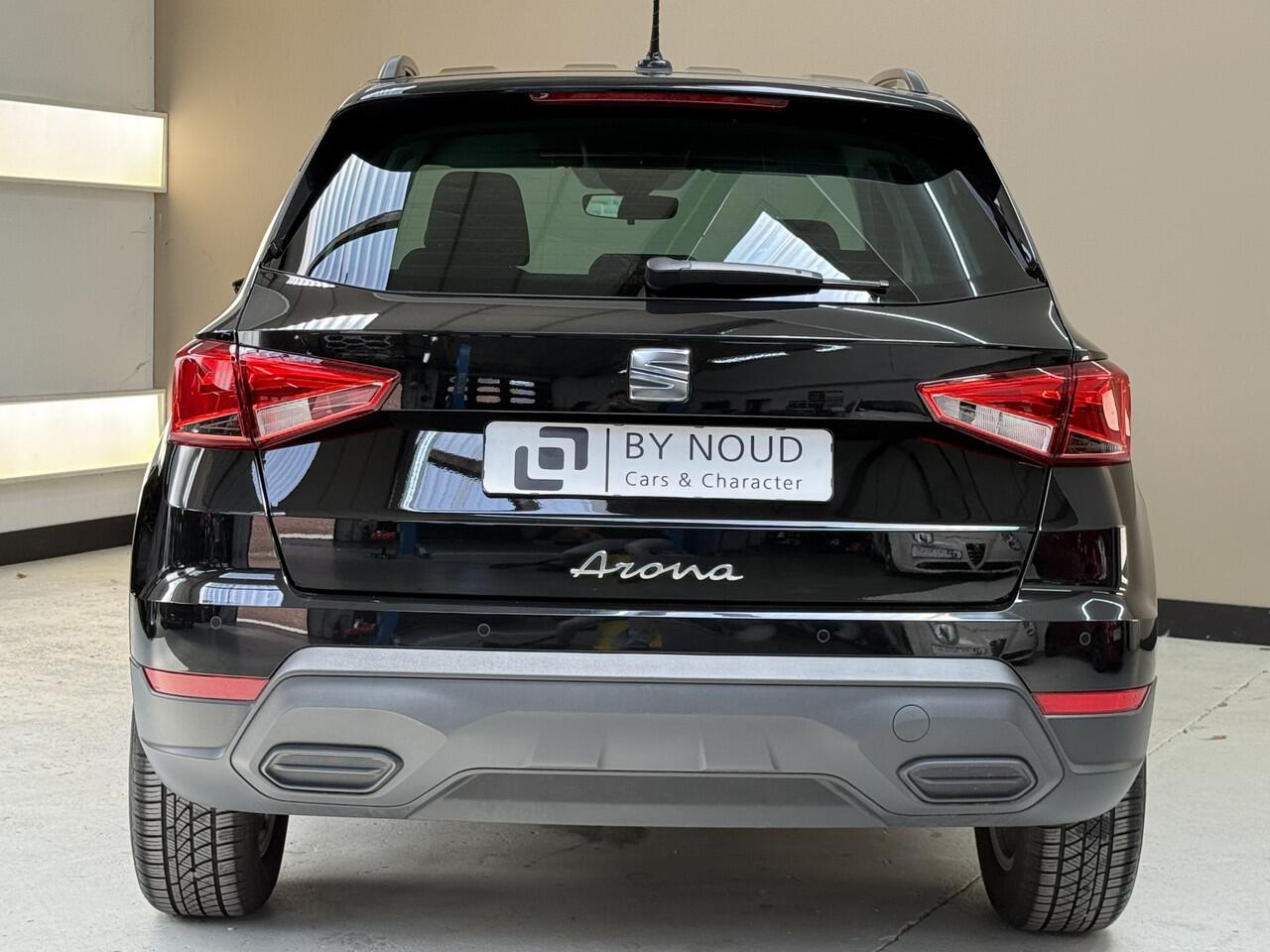 Seat Arona 1.0 EcoTSI Style, 115pk, 2024, 1ste eigenaar, BTW auto, Cruise control, Airco, Navigatie, Carplay, Automatische verlichting, Elektrische ramen, Getinte ruiten, Digaitale tellers