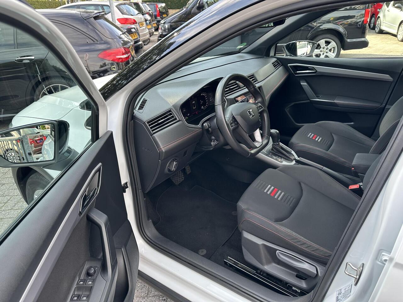 Seat Arona 1.0 TSI DSG Automaat FR Business Intense VirtualDash|ACC|Camera|CarPlay|Keyless|Trekhaak