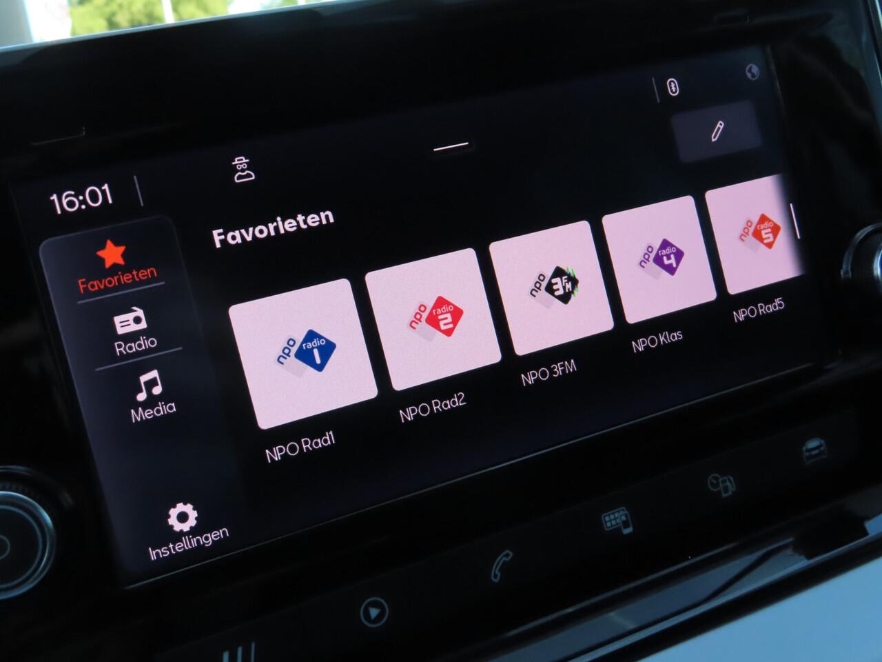 Seat Arona 1.0 TSI Style Business Connect DSG | full led | adaptive cruise | camera | parkeerassistent |