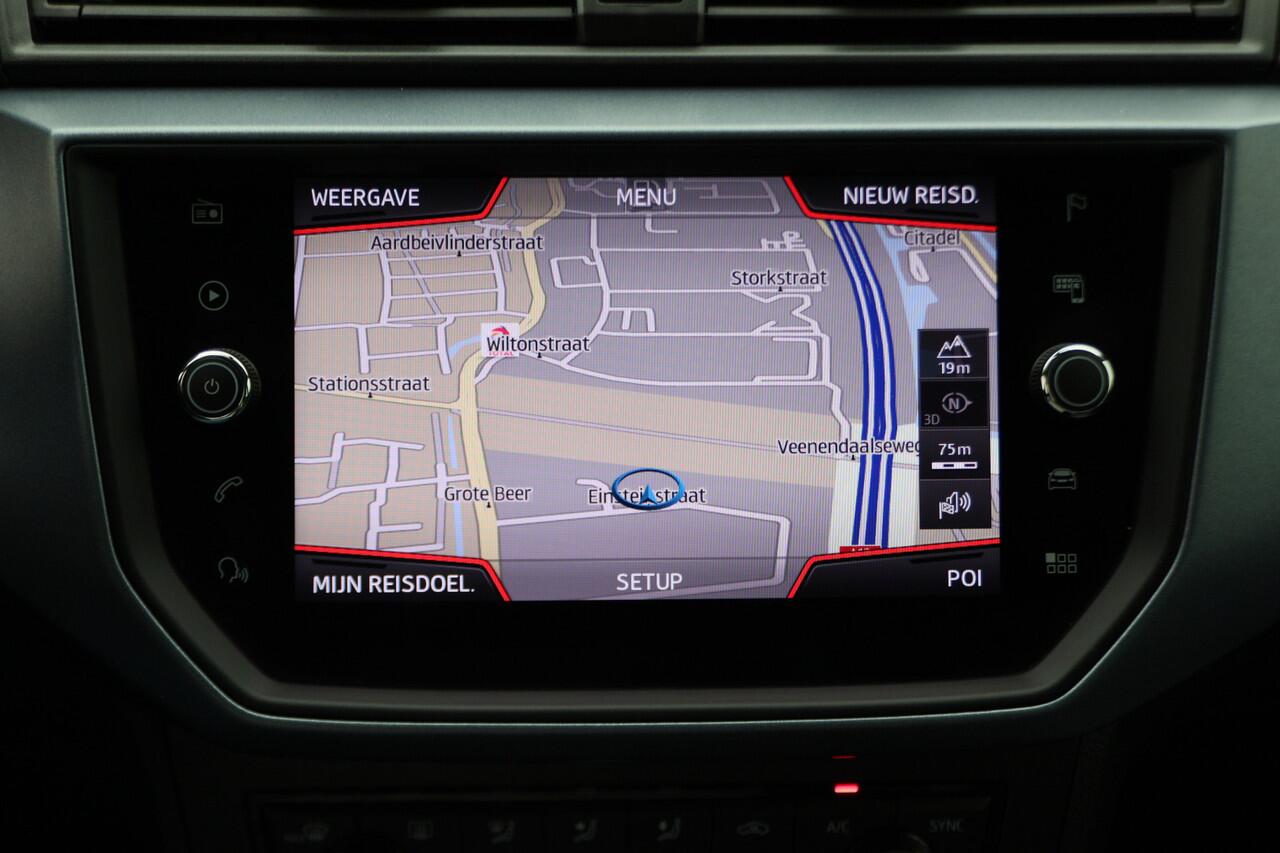 Seat Arona 1.0 TSI Style Business Intense Climate, ACC, Camera, Apple Carplay, DAB, PDC, LED, KeyLess, 16''