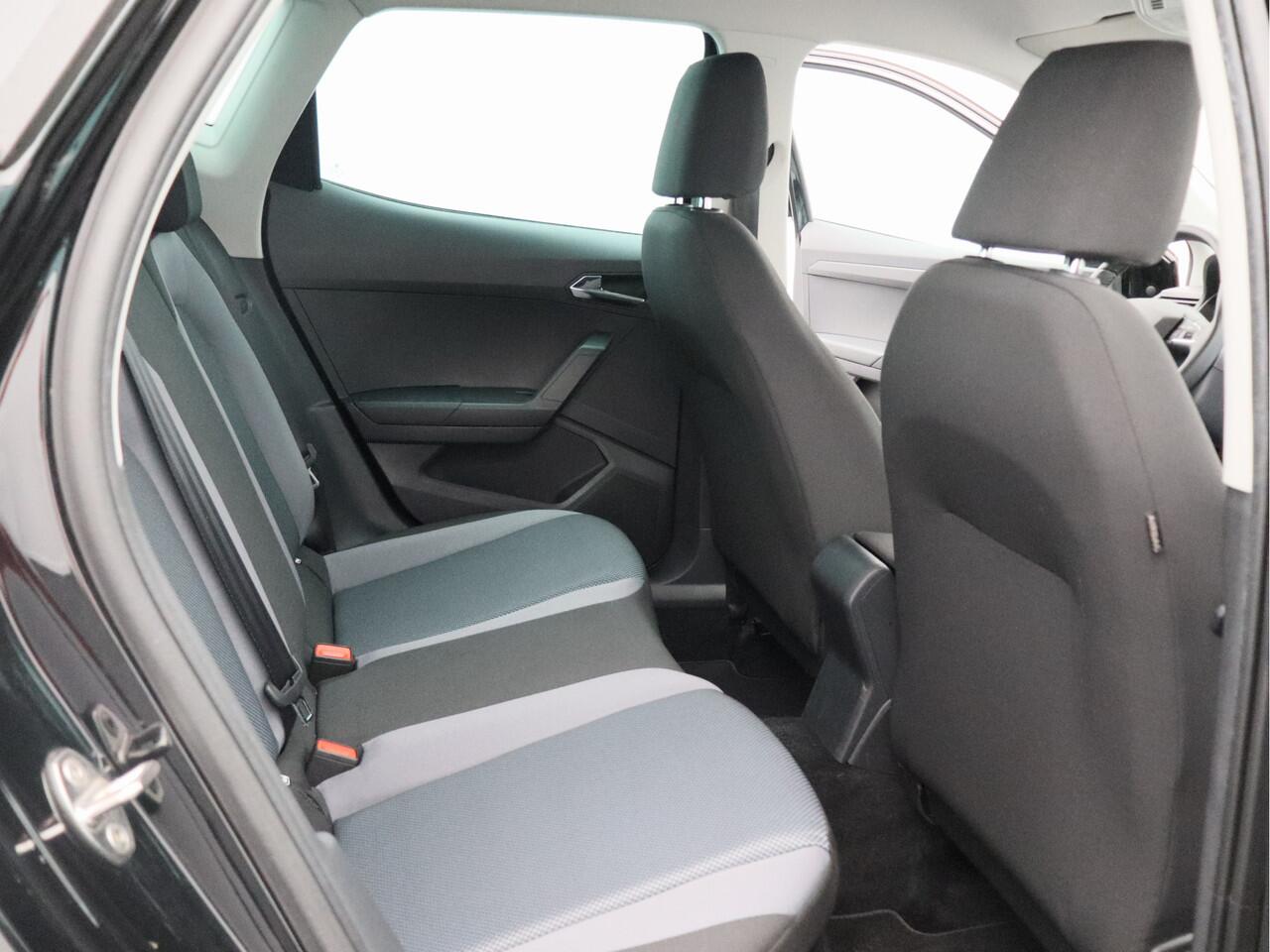 Seat Arona 1.0 TSI Style Business Intense/ zeer mooi!