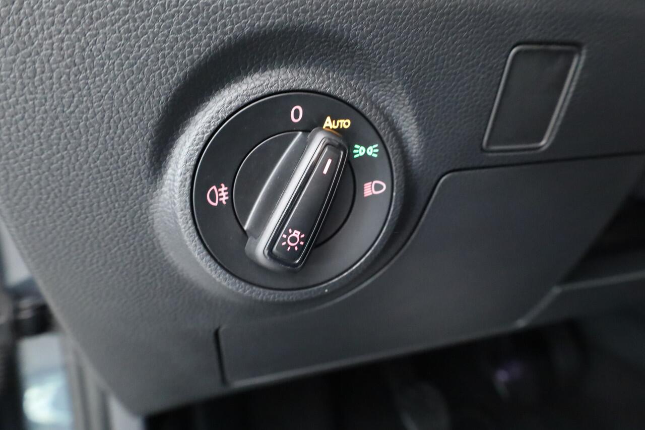 Seat Arona 1.0 TSI | Navi | Adapt. Cruise | Apple CarPlay | Clima | LED | PDC A