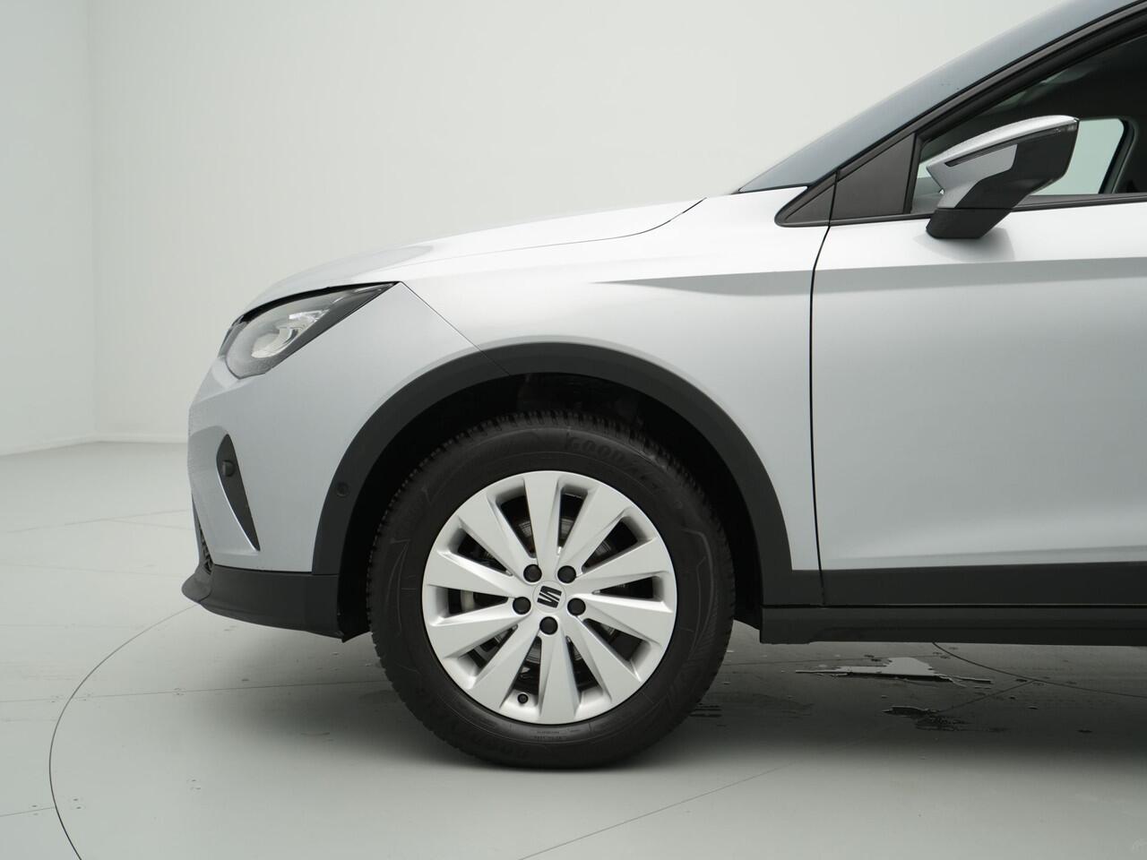 Seat Arona 1.0 TSI 110pk style Navigatie Clima Keyless Camera Virtual cockpit Carplay 158