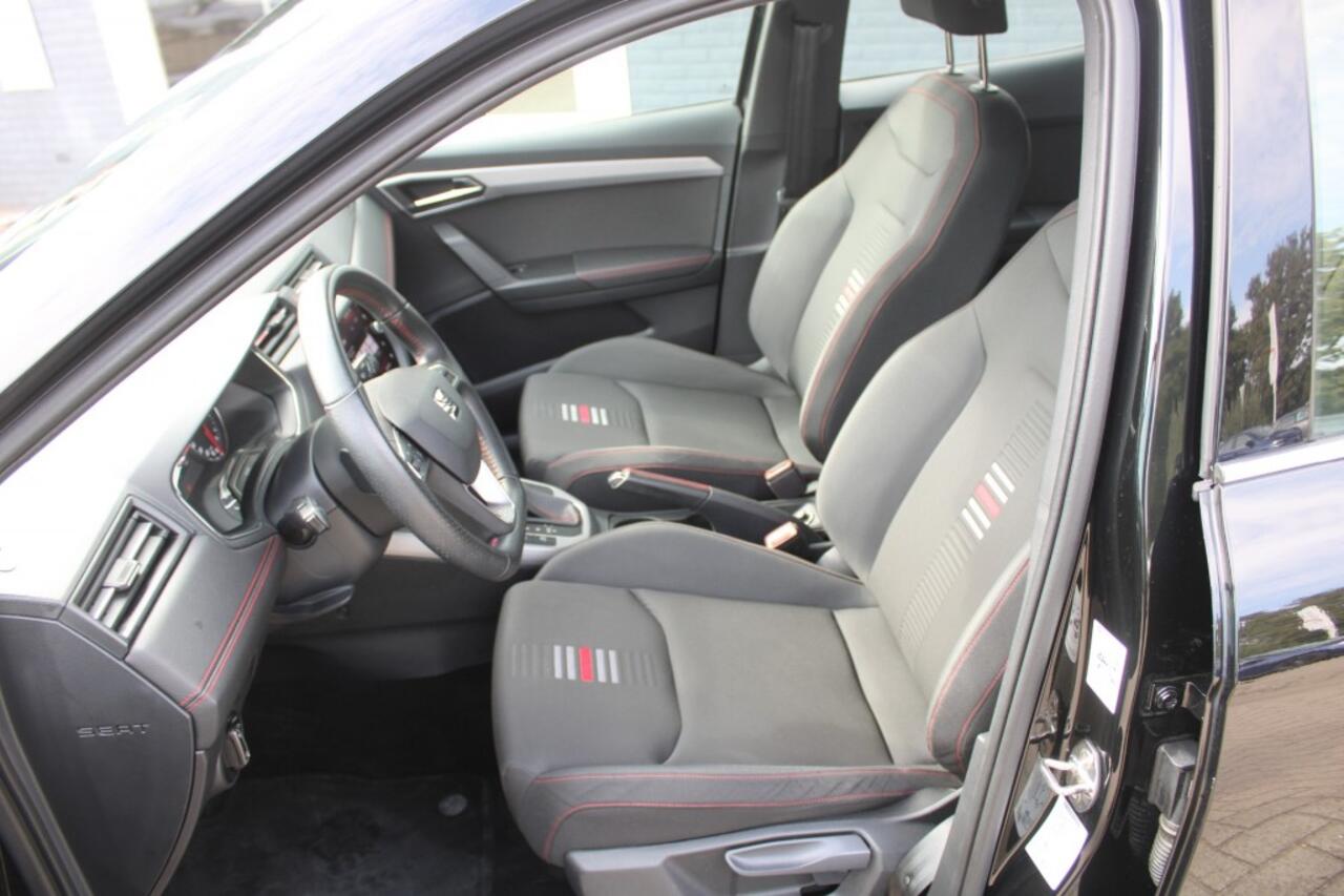 Seat Arona 1.0 TSI Excellence Intens Navi groot camera Apple Car Play 17LM