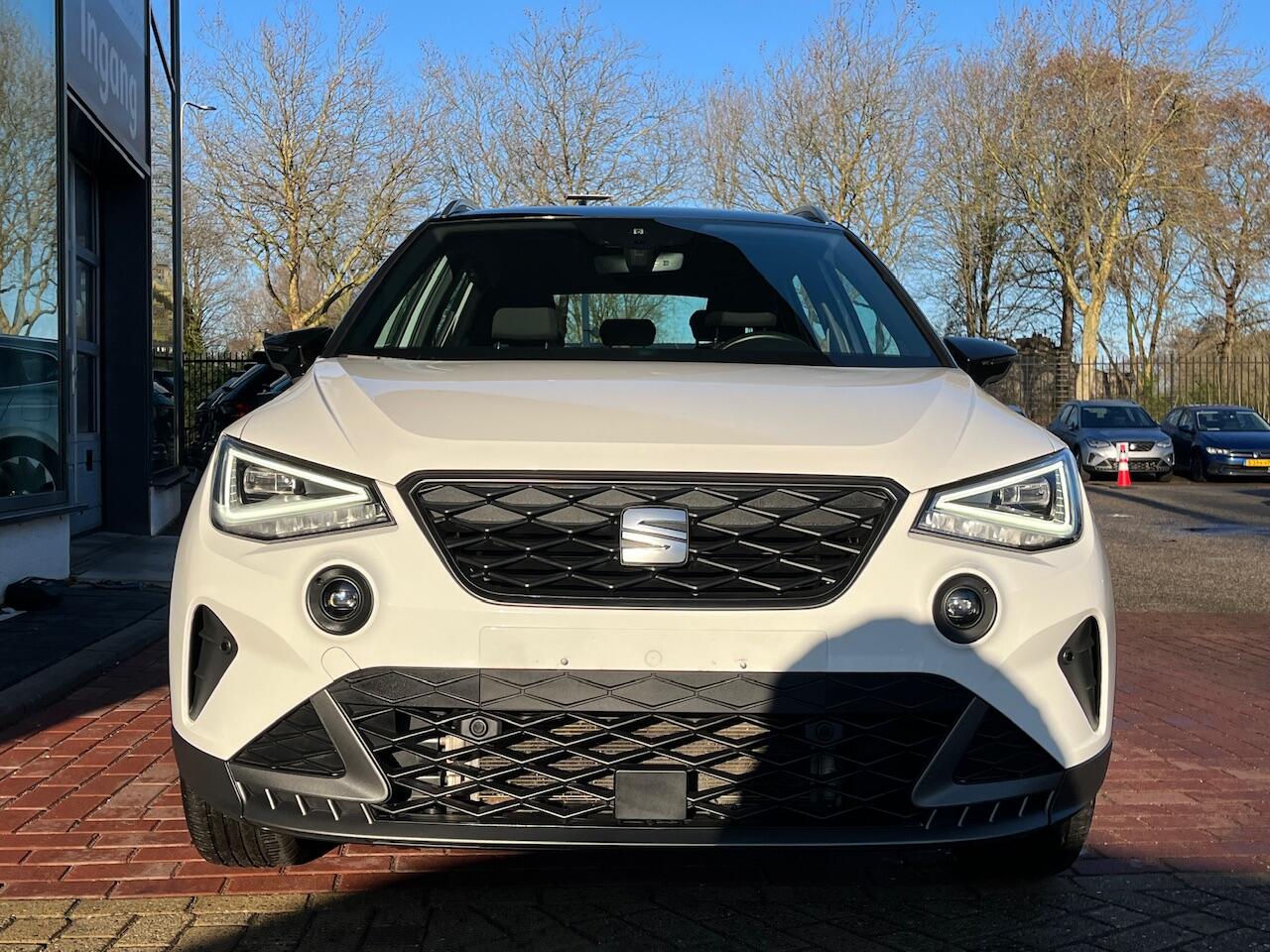 Seat Arona 1.0 TSI DSG FR / BEATS audio / Navigatie / Achteruitrij camera / 17'' LMV