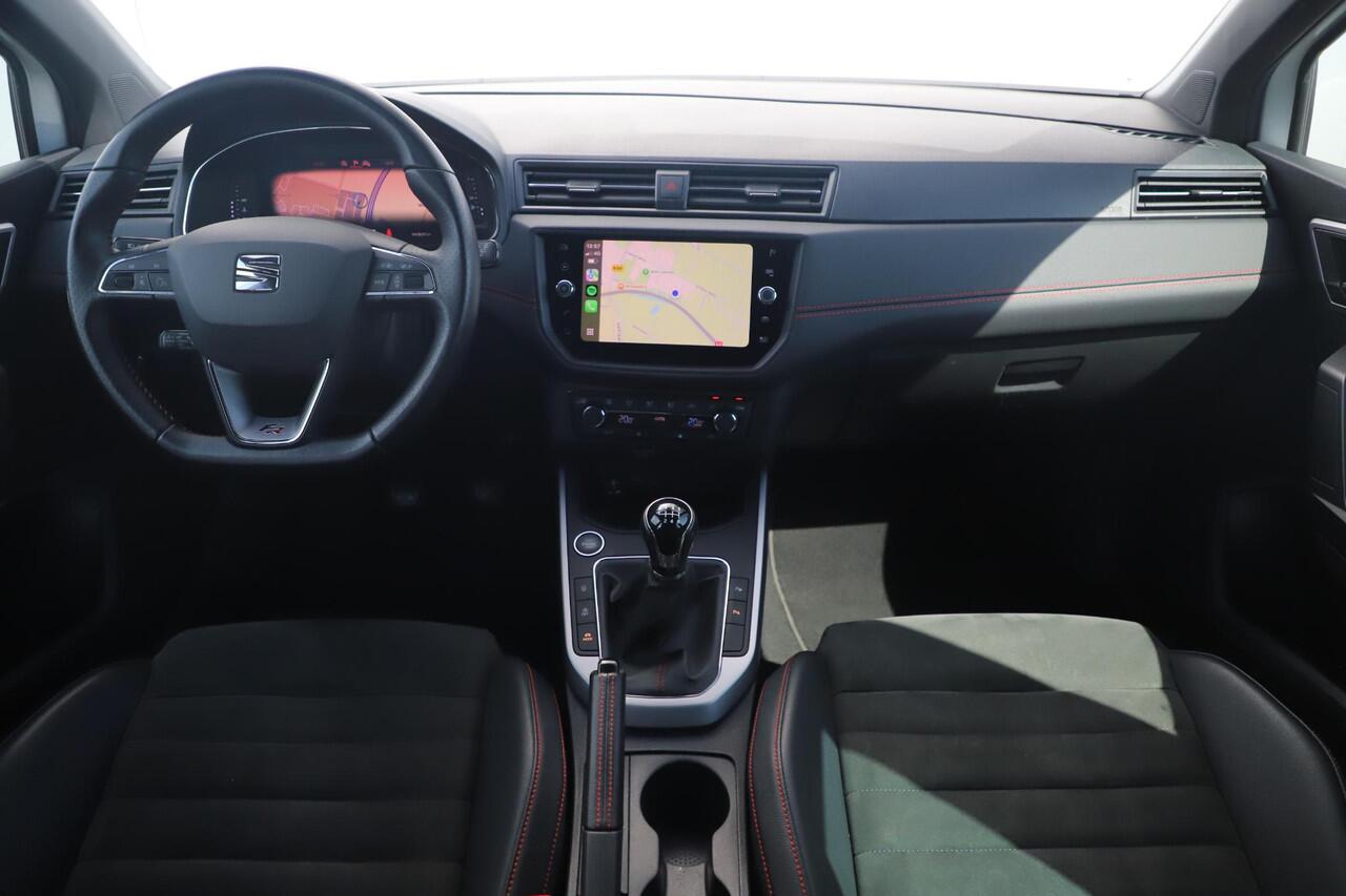 Seat Arona 1.0 TSI FR Business Intense Trekhaak Virtual Cockpit Keyless Navigatie Achteruitrijcamera Adaptive Cruise 18 inch LMV