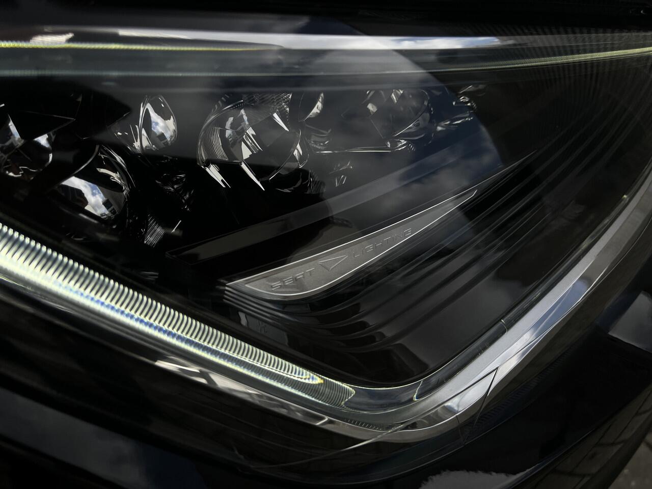 Seat Arona 1.0 TSI 110PK DSG FR / Beats Audio / Digitale Cockpit / LED / Dodehoek Sensor / Parkeersensor V+A / Stoelverwarming