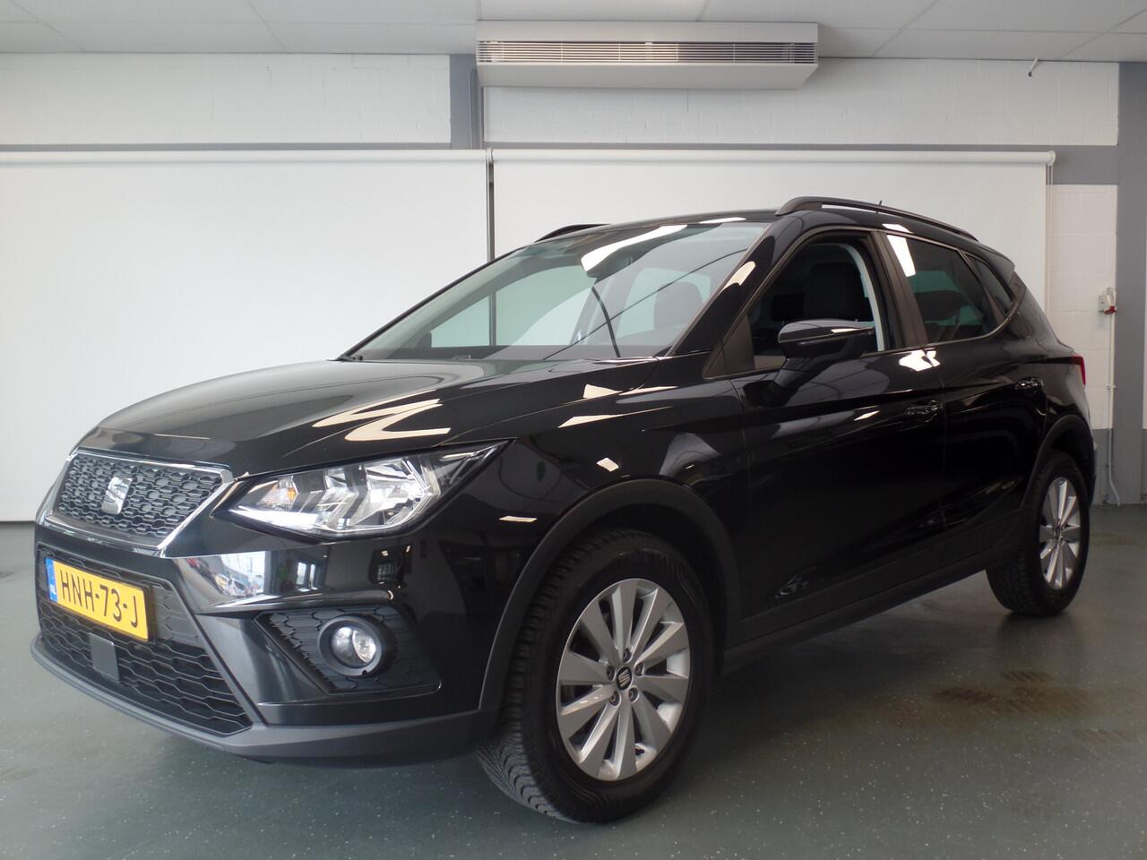 Seat Arona 1.0 TSI Style Business Intense, Apple carplay, Clima controle, Elek ramen, Cruise controle, Pdc, Lm velgen 16'', Prive glas, 81.000km!! Bovag afleverpakket 695,-