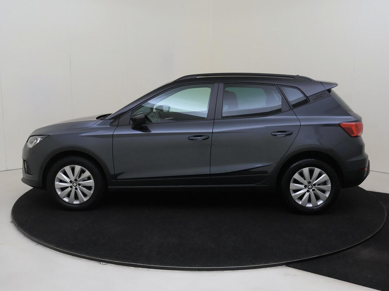 Seat Arona 1.0 TSI Style Business Intense | Parkeerassistent | Navigatie | Dodehoek detectie | Achteruitrijcamera | Adaptieve cruise control | CarPlay | Elektrisch inklapbare buitenspiegels |
