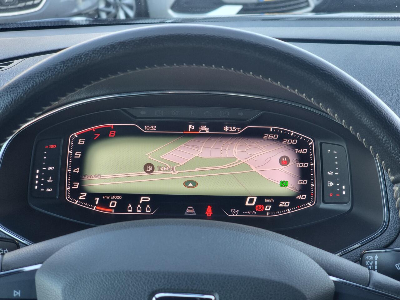 Seat Arona 1.0 TSI Style Business Intense | Digitaal dashboard | Parkeersensoren V+A | Hoge instap