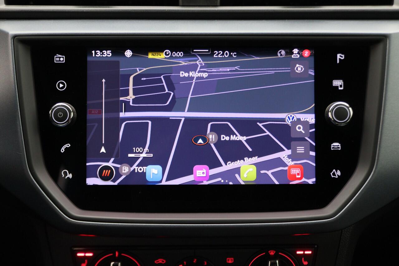 Seat Arona 1.0 TSI Style Business Intense Camera, Apple Carplay, Stoelverwarming, Cruise, PDC