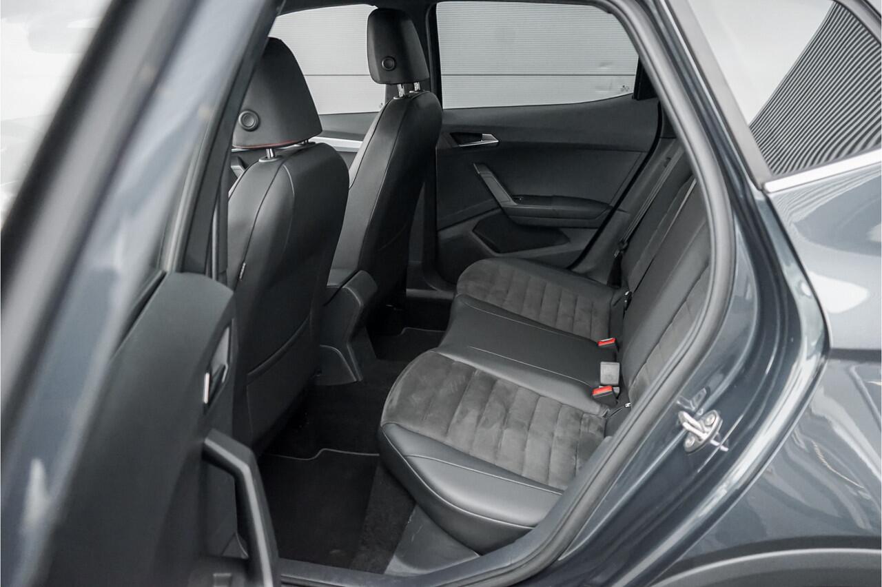 Seat Arona 1.0 TSI FR Business Intense Plus LED Camer Comfortstoel Stoelverw