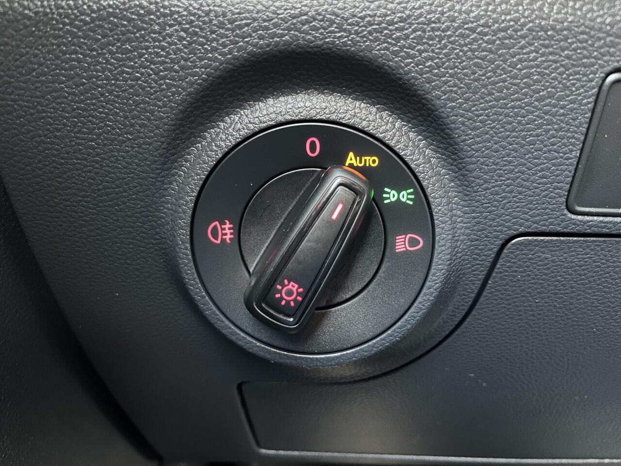 Seat Arona 1.0 TSI FR Business Connect / AUTOMAAT/ FULL LINK/ PARKEER SENSOREN/ CRUISE CONTROL/ NAVI/ DIGITAL DASH/ LANE-ASSIST/ DAB/ CLIMA/ LED/ ISOFIX/ 17'' LMV