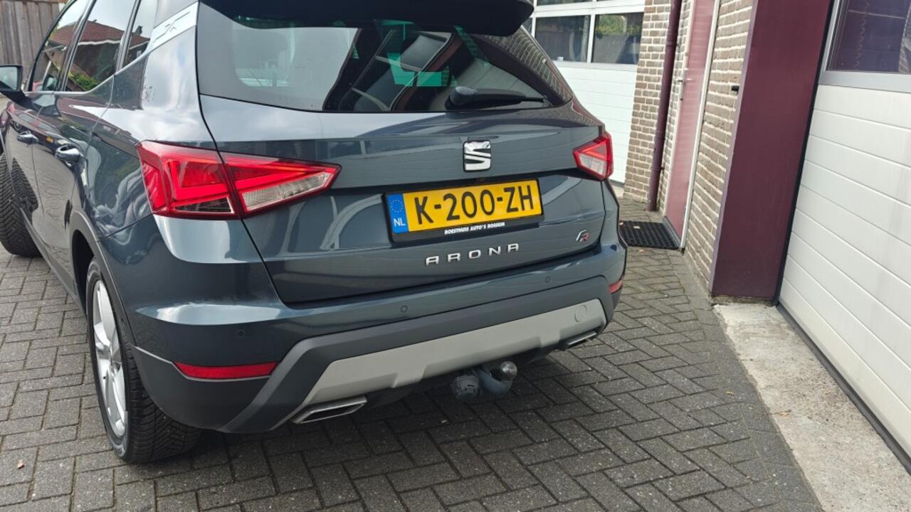Seat Arona 1.0 TSI 95PK FR BUSINESS INTENSE - All Season banden - Prijs is all in.