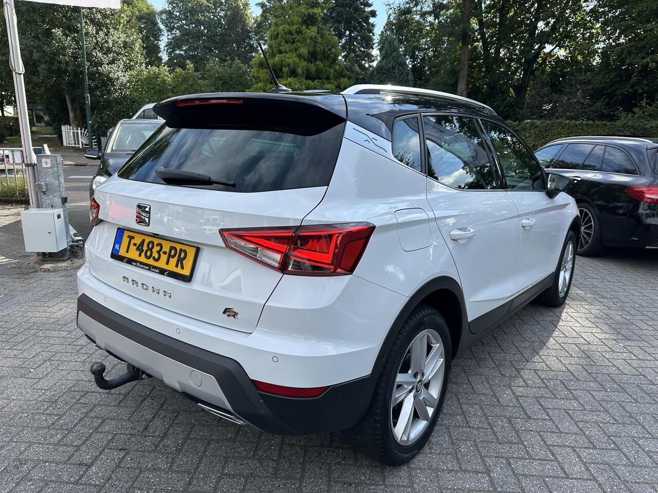 Seat Arona 1.0 TSI DSG Automaat FR Business Intense VirtualDash|ACC|Camera|CarPlay|Keyless|Trekhaak