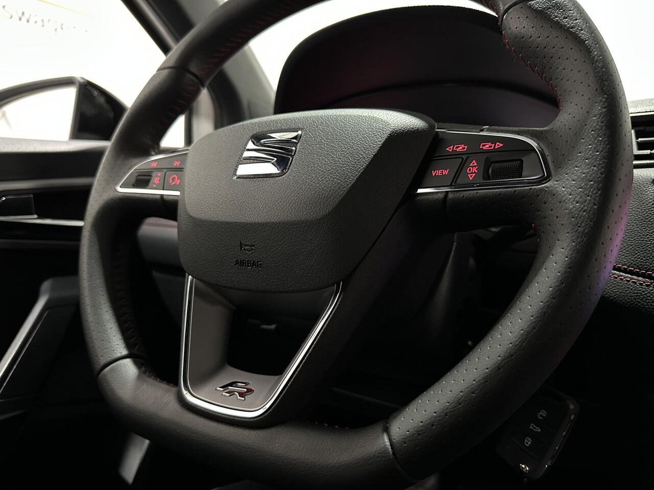 Seat Arona 1.5 TSI EVO FR Business Intense - Camera / ACC / Carplay / Dodehoek