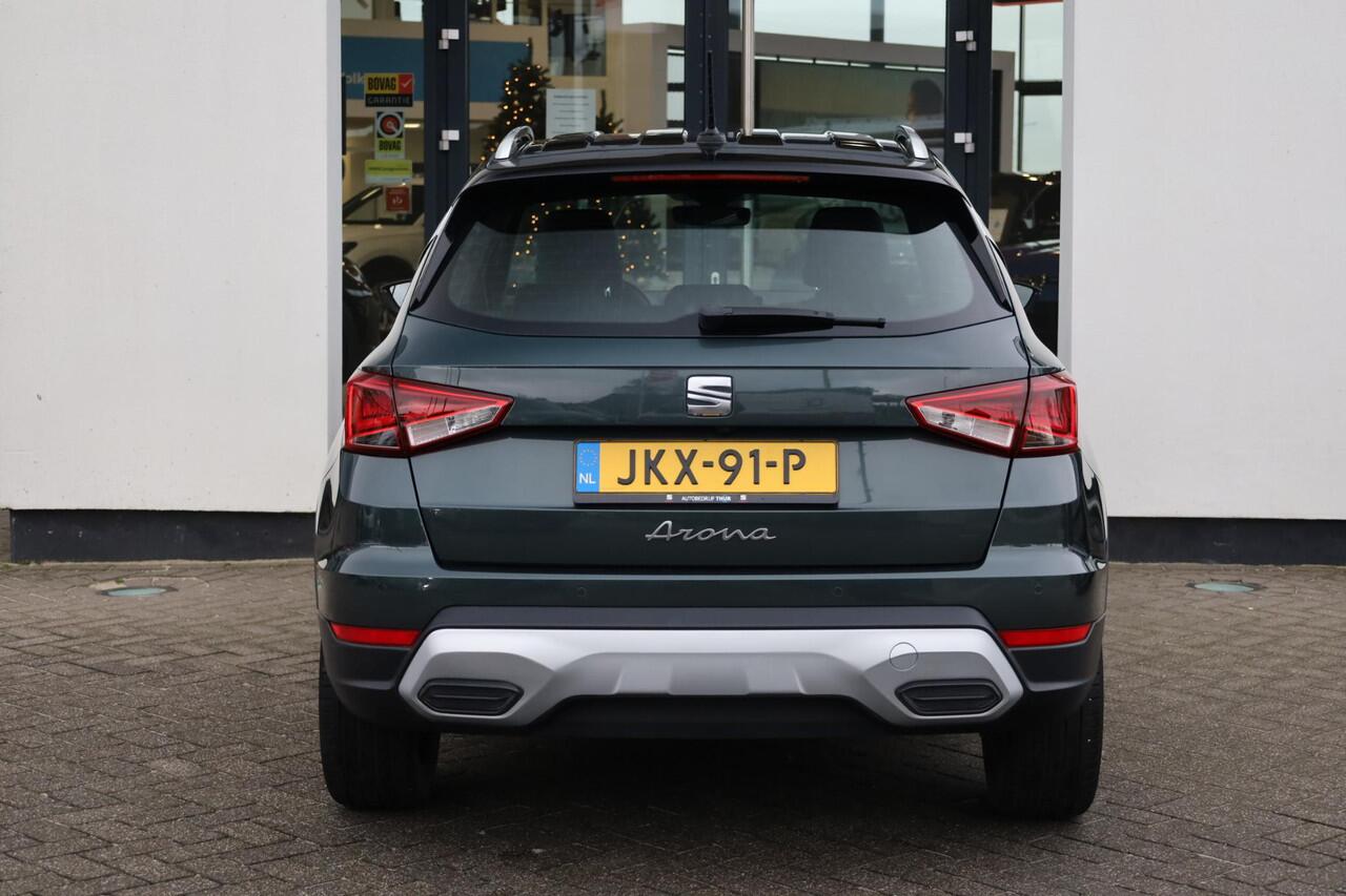 Seat Arona 1.0 TSI Xperience 18" LMV achteruitrijcamera Full LED verlichting full map navigatie ACC adaptieve cruise control parkeersensoren voor en achter zwart dak chrome dakrail en sierlijsten climatronic spiegel pakket vario vloer draadloos carplay navigatie led
