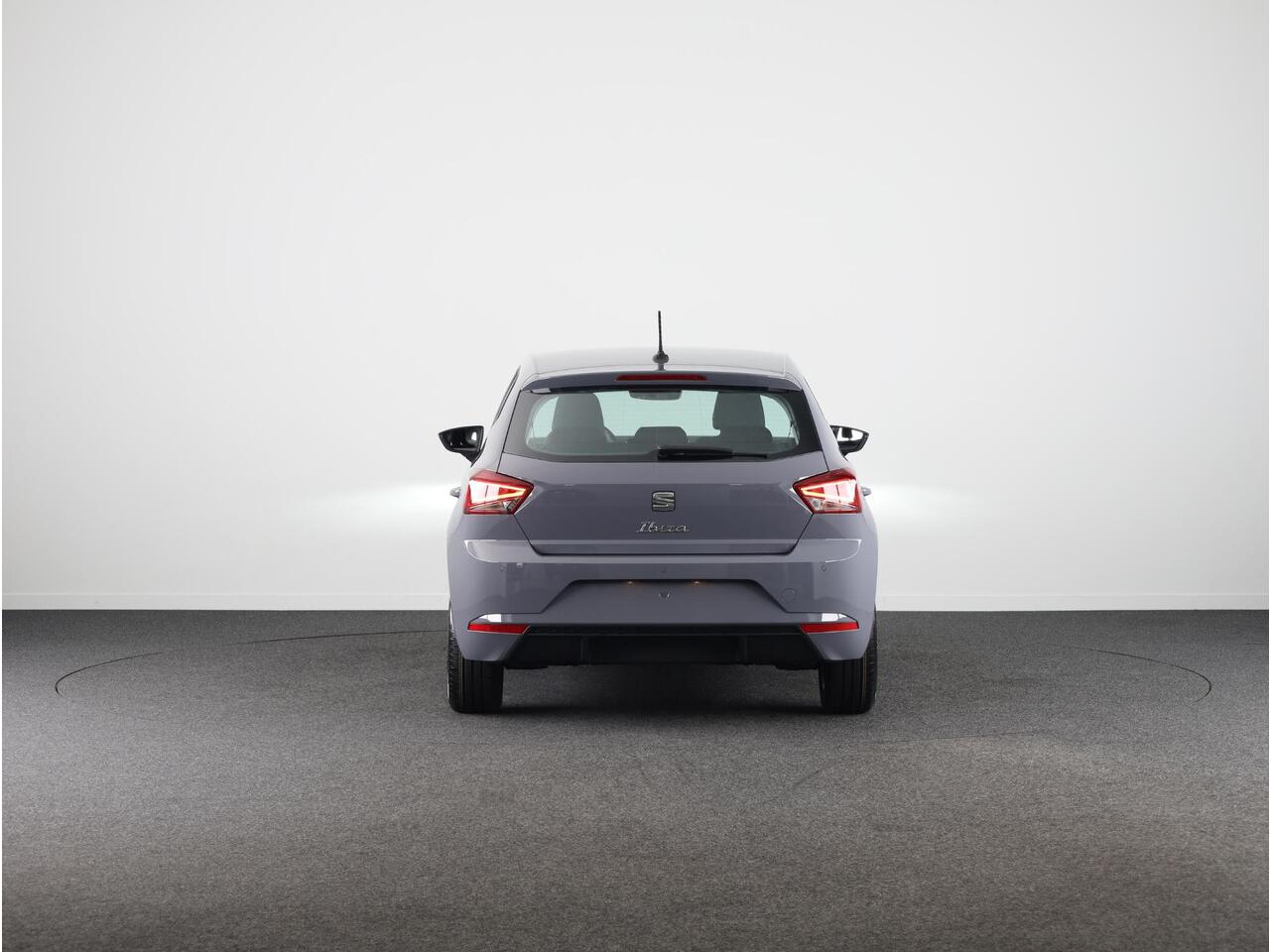 Seat IBIZA Style 1.0 TSI 95 pk 5 versn. Hand | 16 inch | Carplay | Cruise Control | Graphene Grey | Park Assist | Airco