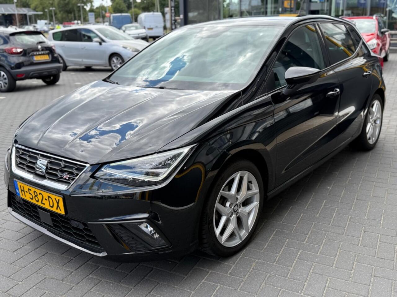 Seat IBIZA 1.0 TSI 115 PK FR BUSINESS INTENSE CAMERA