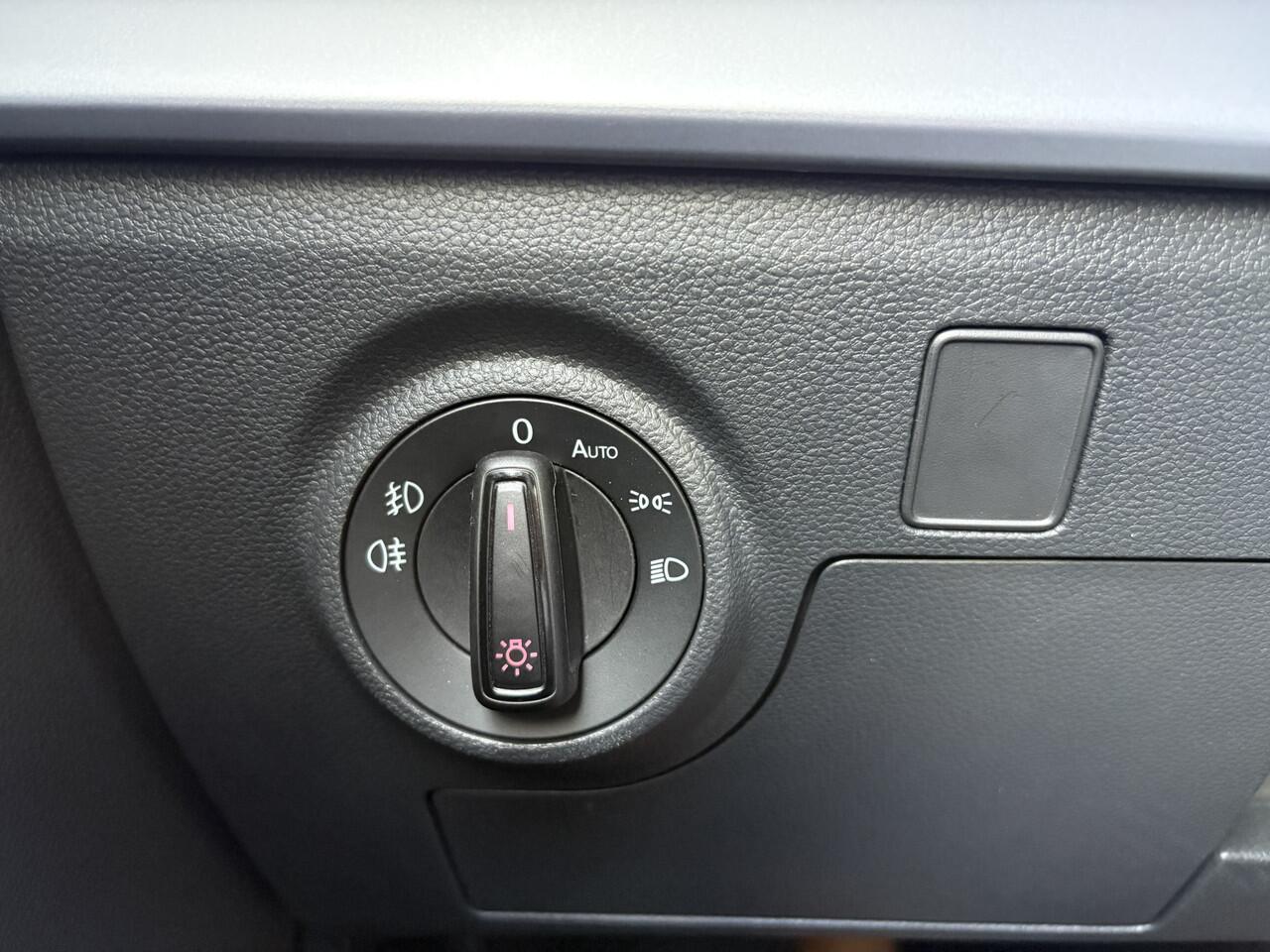 Seat IBIZA 1.5 TSI 150 pk Sport DSG | Carplay | Climate Control | 17" Lichtmetalen velgen |