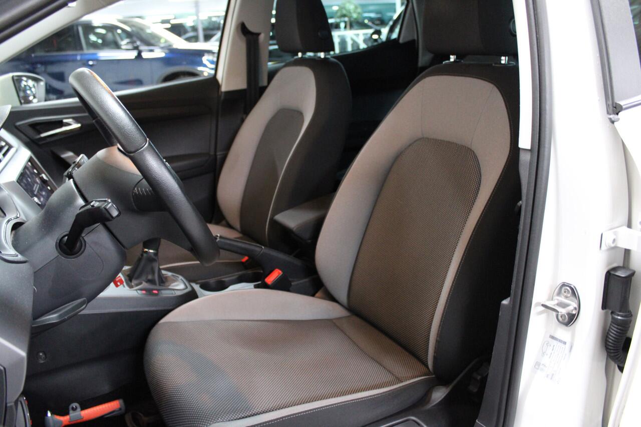 Seat IBIZA 1.0 TSI Style Business Intense / Navigatie / DAB+ /