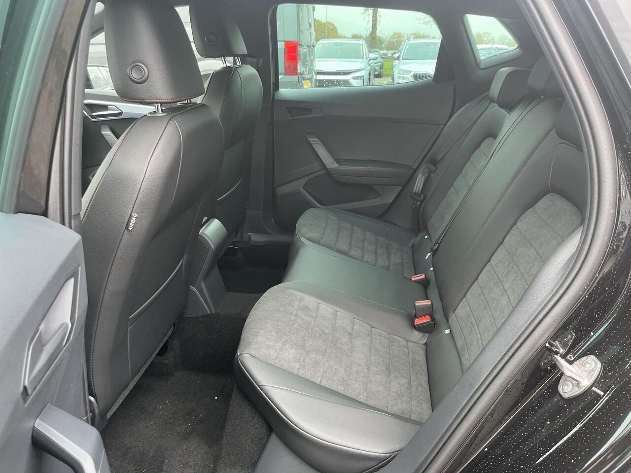 Seat IBIZA FR Business Connect 1.0 EcoTSI 70 kW / 95 PK Hatch 5 deurs | 5 versn. handbak | 18 inch lichtmetalen velgen | Herwaardering | Privatelease 420,- Per maand!