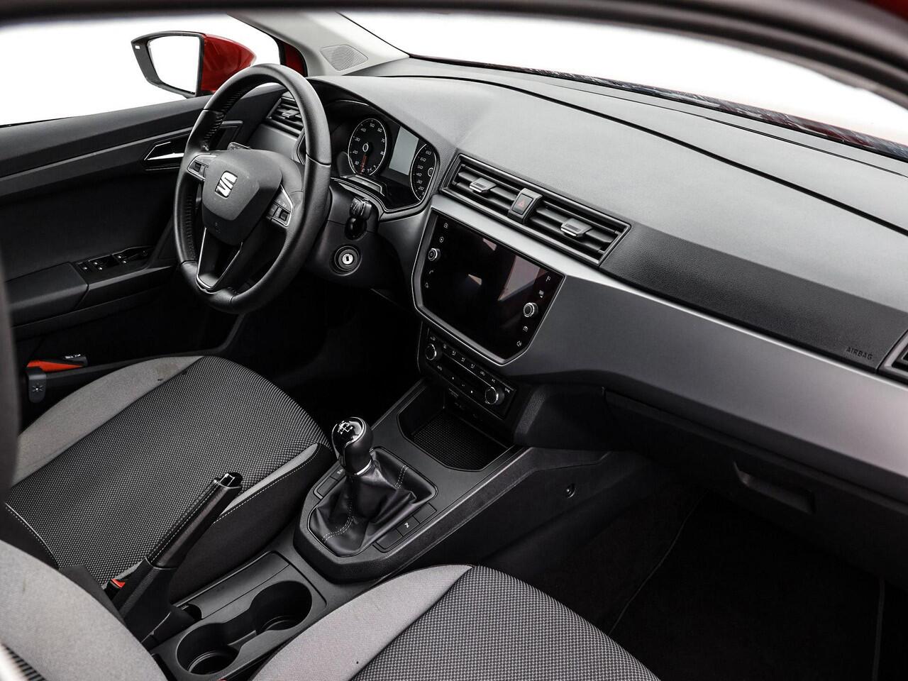 Seat IBIZA 1.0 TSI 95pk Style Business Intense · Camera · P-Sensoren · Apple/Android Car Play · Navigatie · 15'' Inch ·