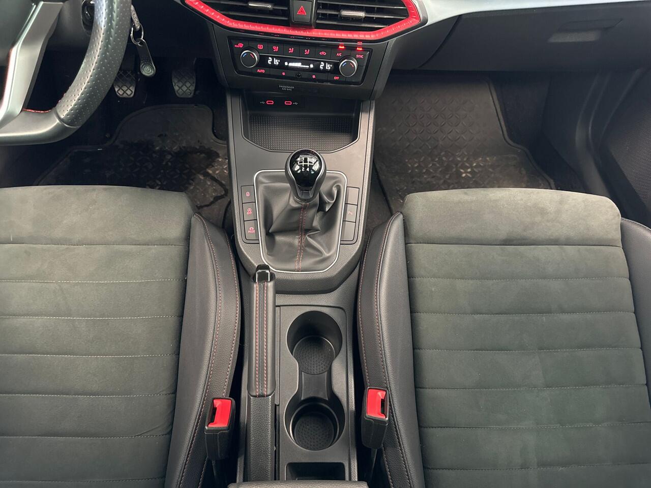 Seat IBIZA 1.0 95pk EcoTSI FR App-Connect | Cruise Control | Parkeersensoren Vóór & Achter