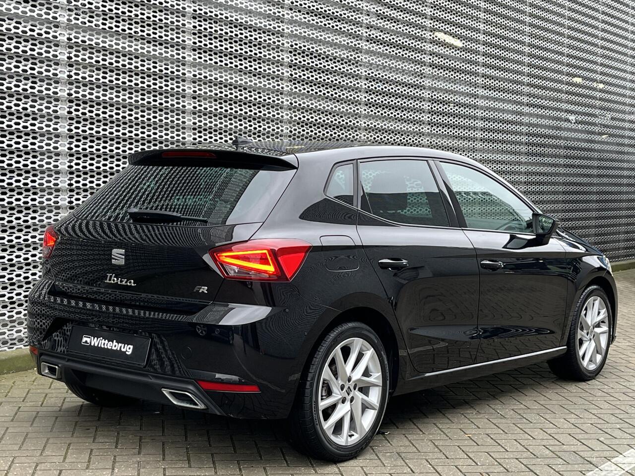 Seat IBIZA 1.0 TSI 110PK FR / Facelift / Digitale Cockpit / Panoramadak / Led / Achteruitrijcamera / Lane Assist / Beats Audio