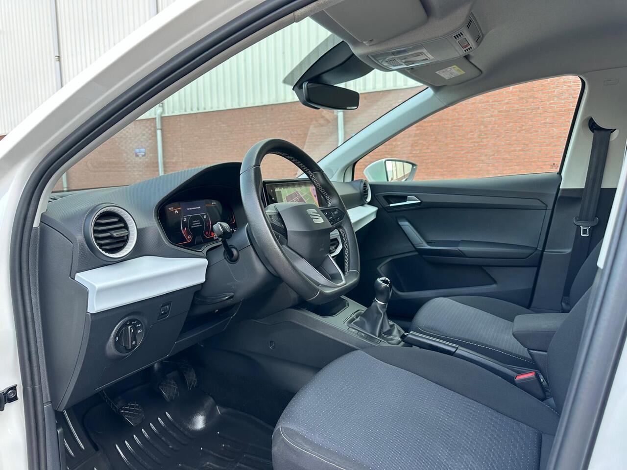 Seat IBIZA 1.0 MPI Style Climate C, Cruise C, Navigatie, Lmv!!!!