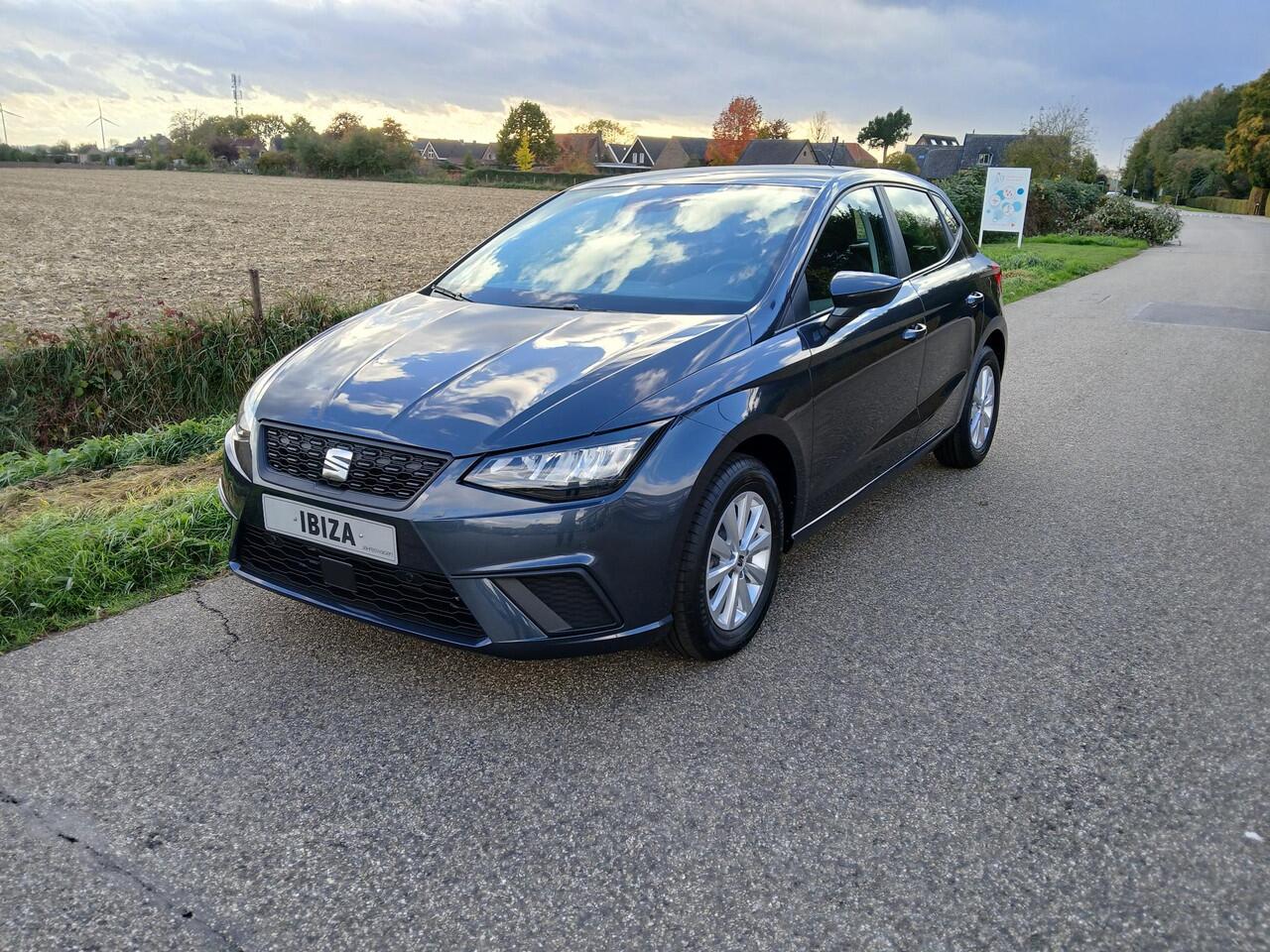 Seat IBIZA 1.0 TSI (116pk) Style Business Connect + Camera + Carplay + Dodehoek detec. + Winterpakket etc.