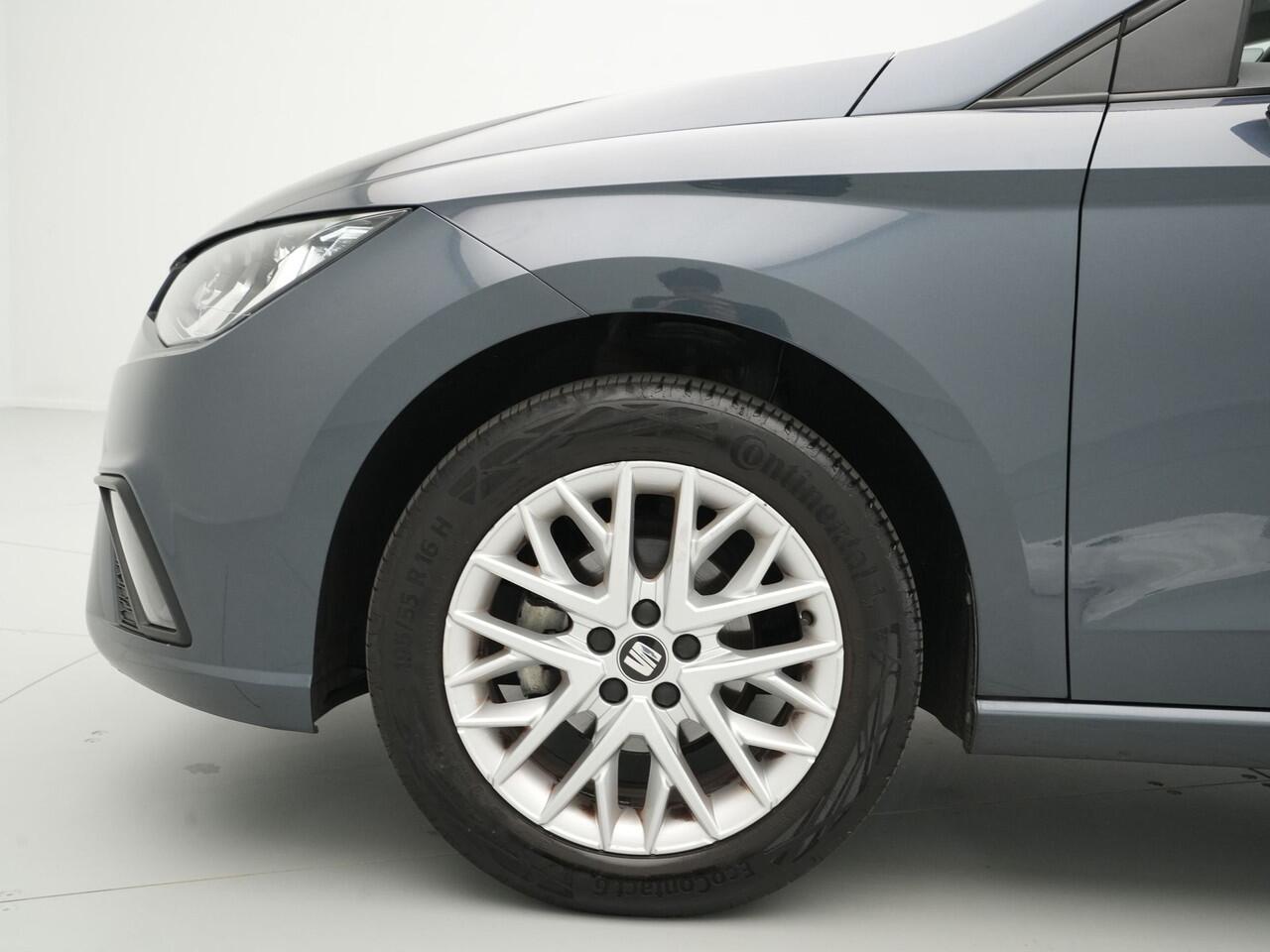 Seat IBIZA 1.0 TSI 95pk Style Signature Navigatie Stoelverwarming Clima 336