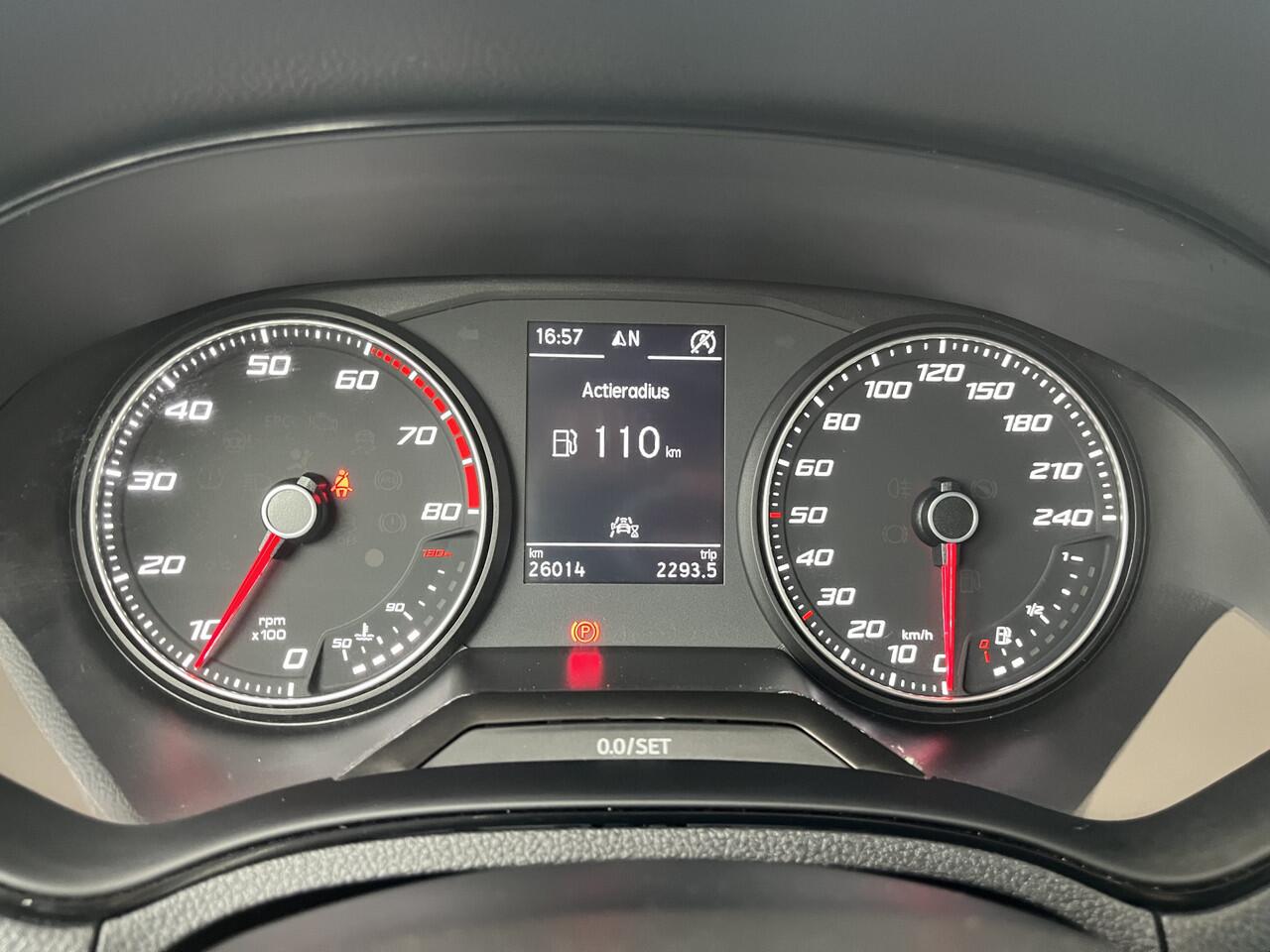 Seat IBIZA 1.0 TSI Style Business Intense / Getint glas / Climate control / PDC / Camera