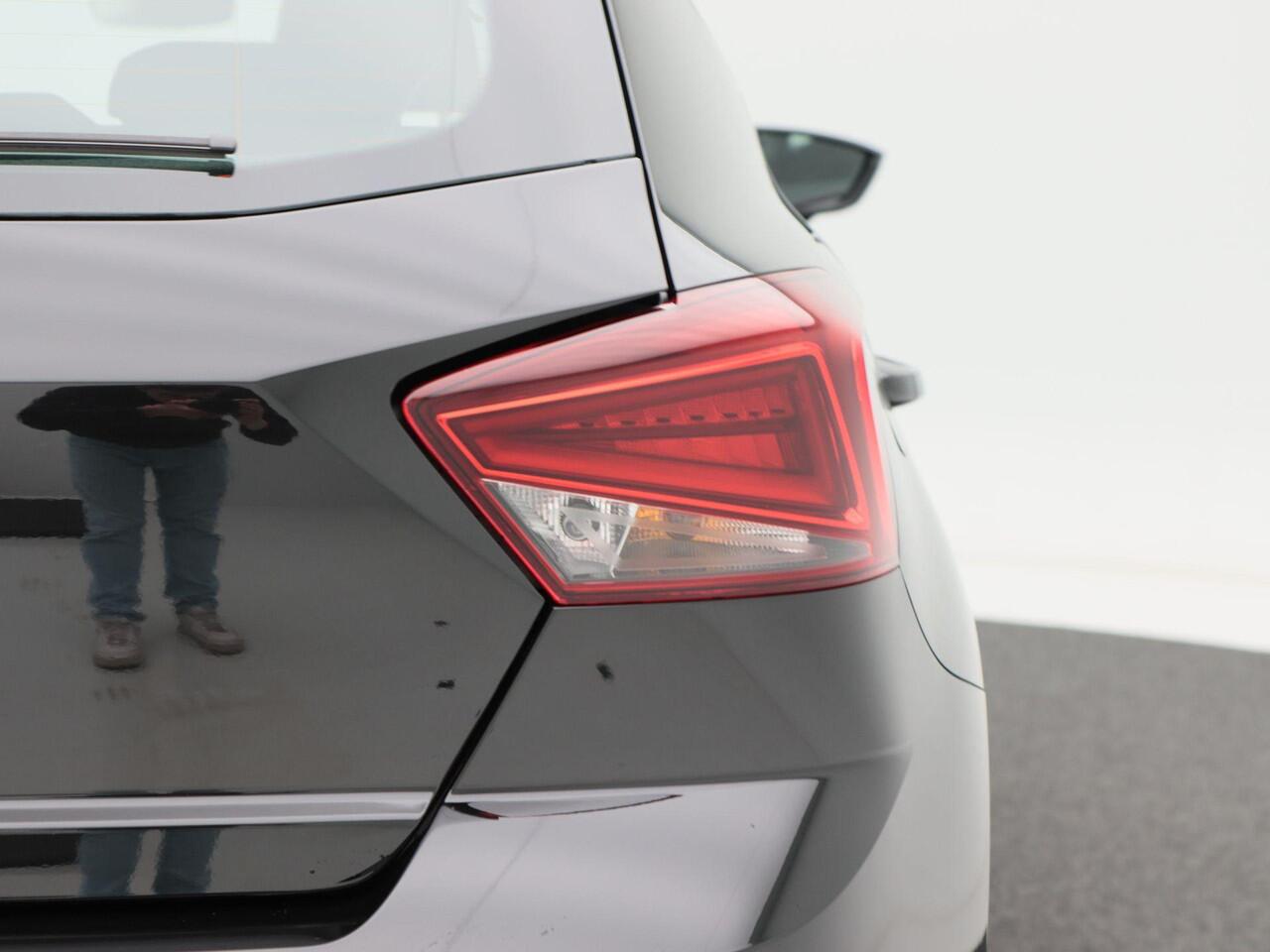 Seat IBIZA Style 1.0 TSI 95pk Apple carplay / Android auto | Cruise control | Parkeersensoren | Airco