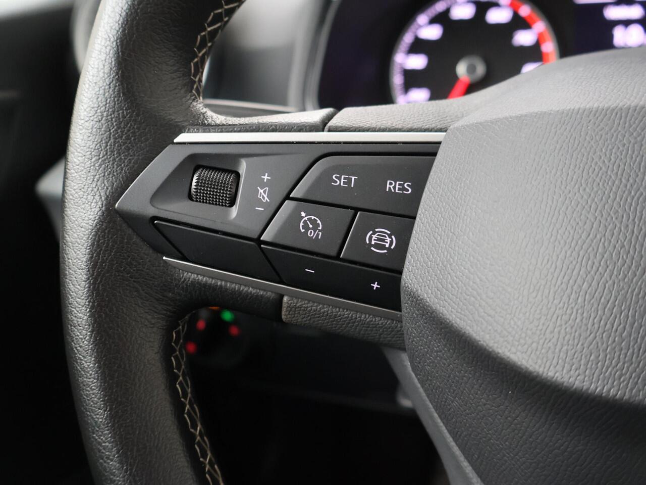 Seat IBIZA 1.0 EcoTSI Style | 95 PK | Cruise control | Climate control | Apple Carplay/Android Auto |