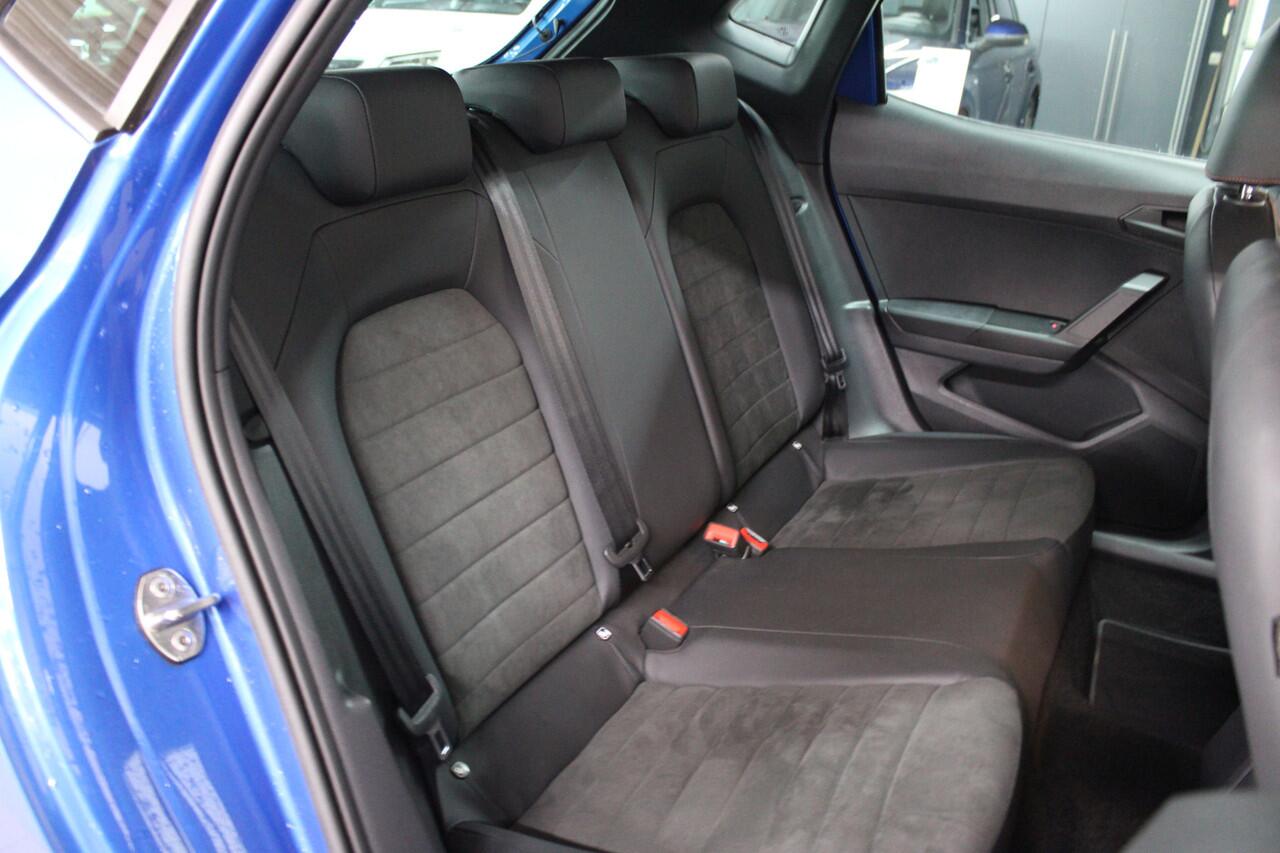 Seat IBIZA 1.0 EcoTSI FR Business Intense / 18'' LMV / FULL LED / STOELVERW. /