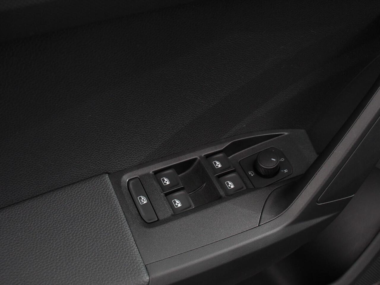 Seat IBIZA 1.0 MPI Style | Navigatie | Apple Carplay/Android Auto | Climate Control | Cruise Control | Bluetooth