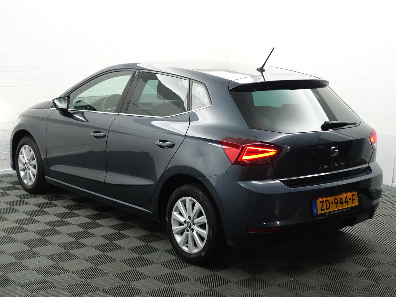 Seat IBIZA 1.0 TSI Excellence- Alcantara Interieur, CarPlay, Sfeerverlichting, Front Assist, Keyless, Stoelverwarming