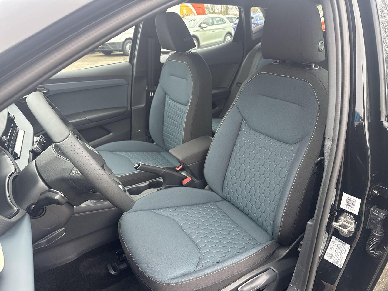 Seat IBIZA Style 1.0 EcoTSI 70 kW / 95 PK Hatchback 5 deurs 5 versn. handbak | Metallic Lak | Inruilpremie 3000,-