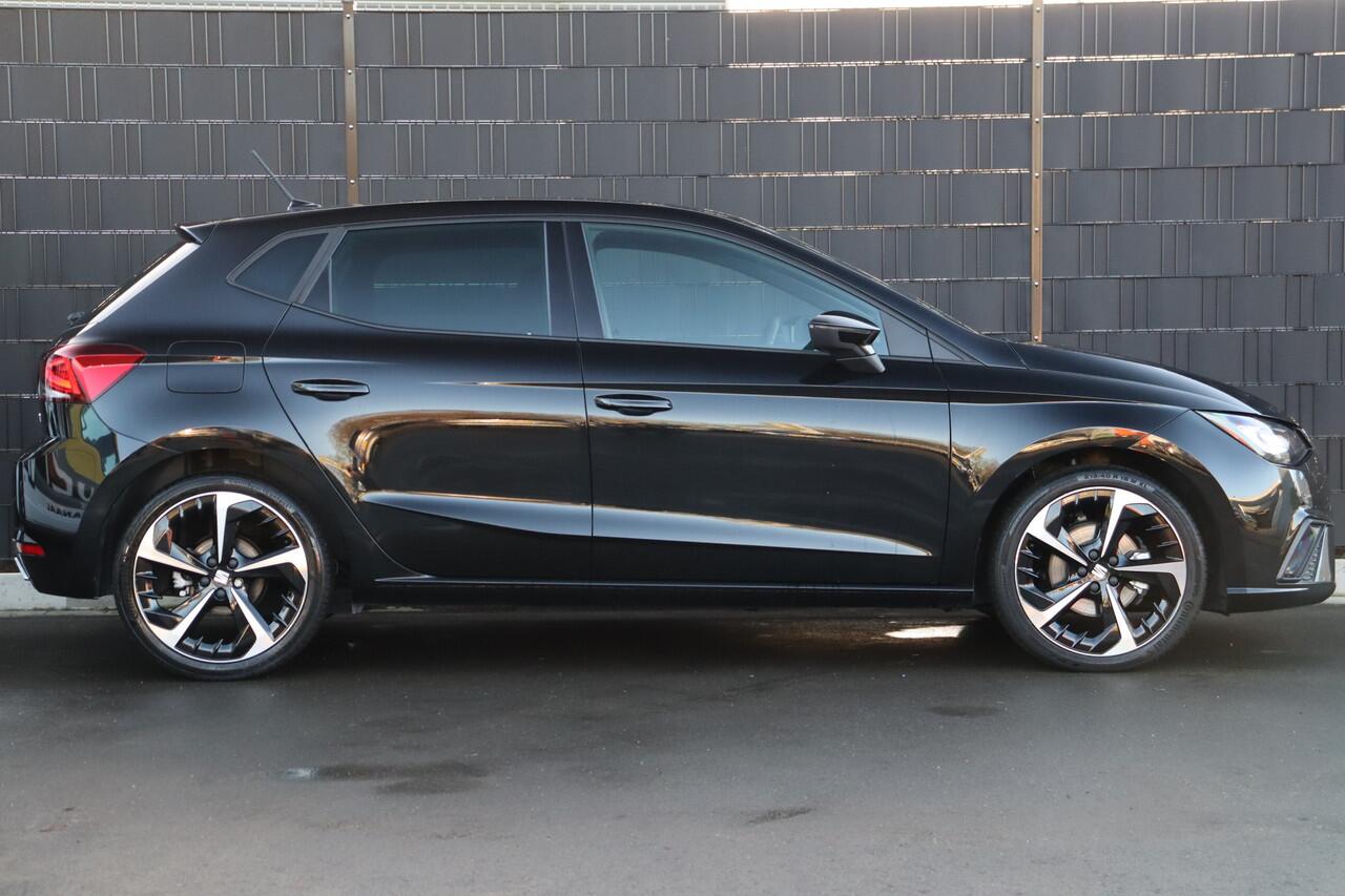 Seat IBIZA 1.0 EcoTSI FR Business Connect Automaat | Adap. Cruise | Keyless | Stoelverwarming | Camera | Carplay