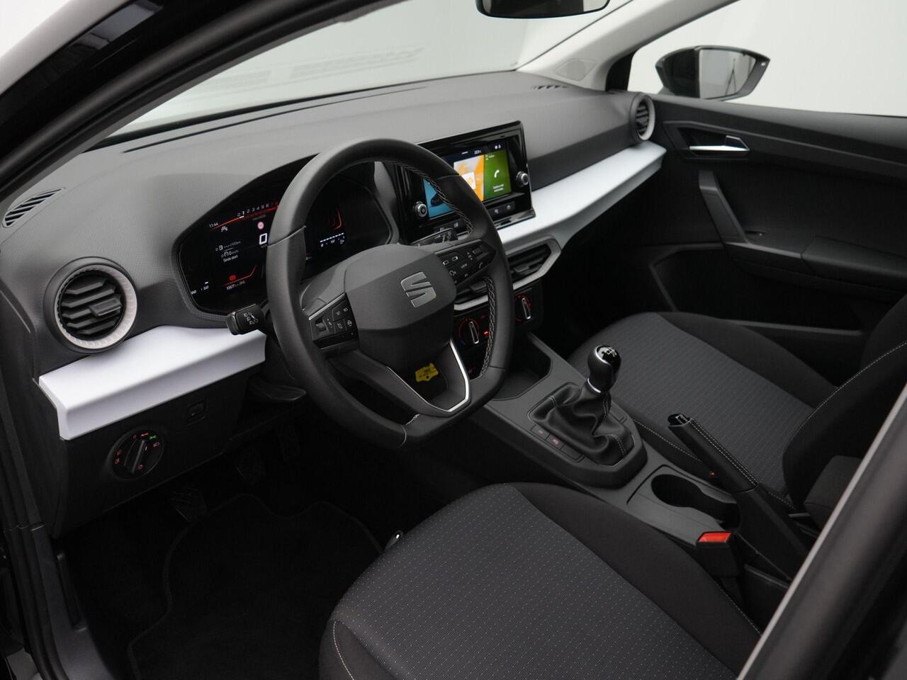 Seat IBIZA 1.0 EcoTSI 95 pk Style Plus | Parkeersensoren achter | Virtual Cockpit | Cruise Control