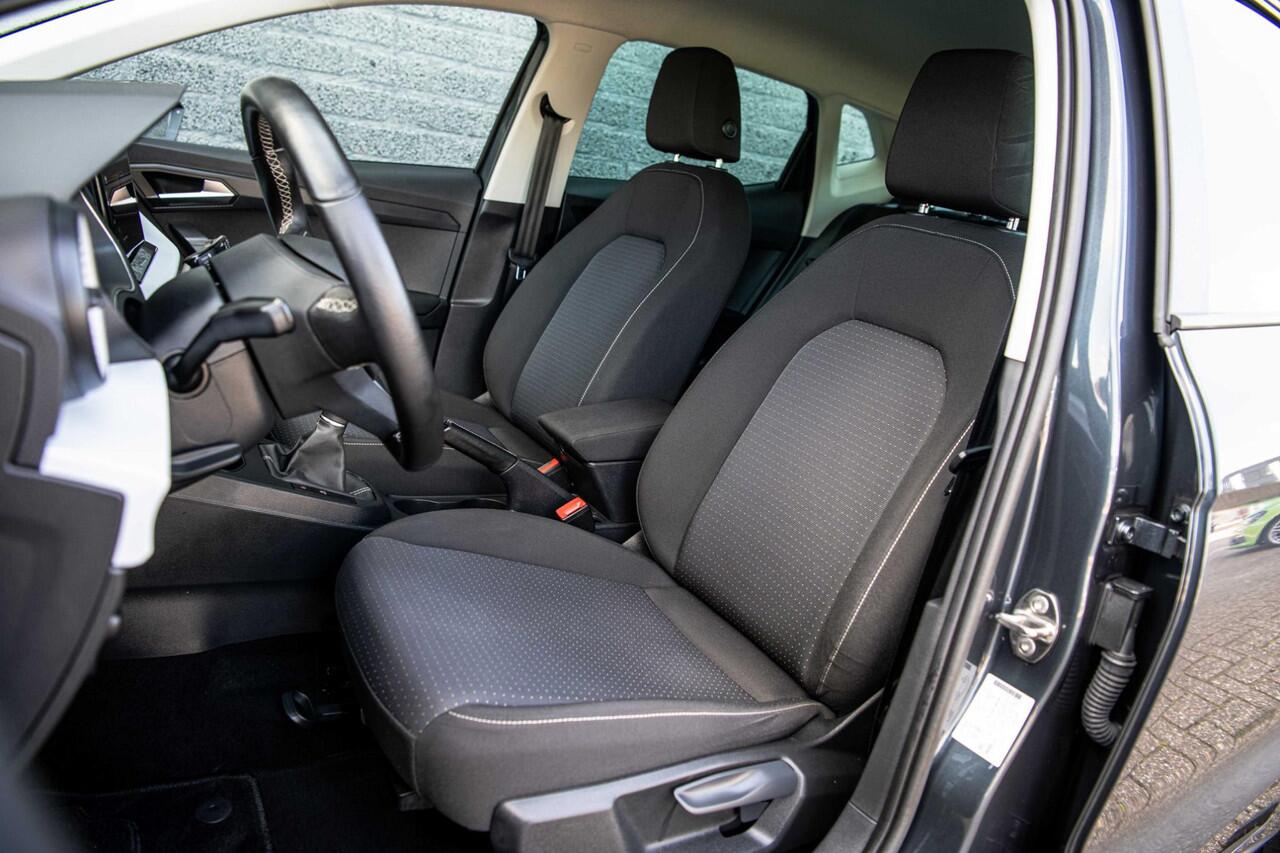 Seat IBIZA 1.0 TSi 95 pk Style Business Intense | Stoelverwarming | Navigatie | Digt. Instrumentarium