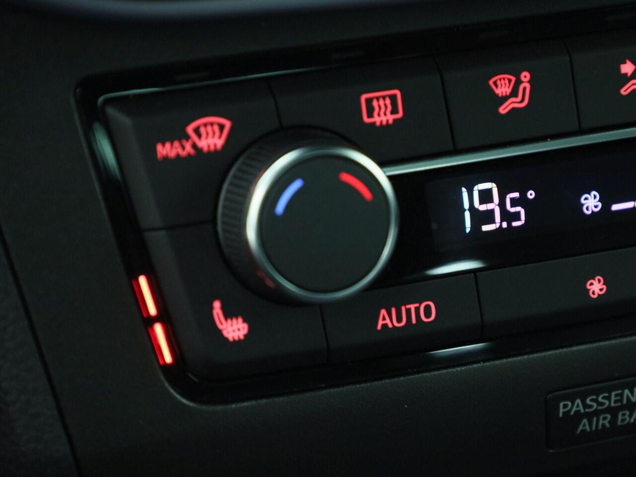 Seat IBIZA 1.0 EcoTS/110PK DSG FR Business Intense · Navigatie · Apple/Android Car Play · Camera + Parkeersensoren