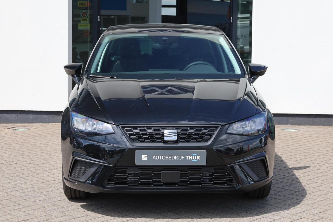 Seat IBIZA 1.0 EcoTSI Style Business Connect 95PK / 70kW Apple Carplay & Android Auto, cruise control, verwarmbare voorstoelen, parkeersensoren voor + achter, airco, volledig digitaal instrumentenpaneel, 16'' LMV 'Design'