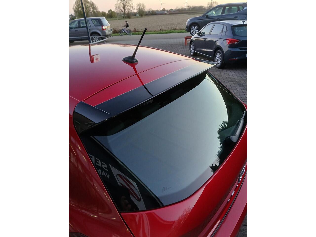 Seat IBIZA 1.0 TSI FR Black Edition + alcantara bekleding + 18 inch velgen, etc.