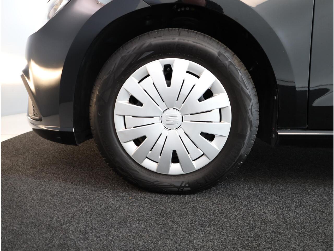 Seat IBIZA 1.0 TSI Style 95PK | Navigatie via app | Parkeersensoren | Airco |